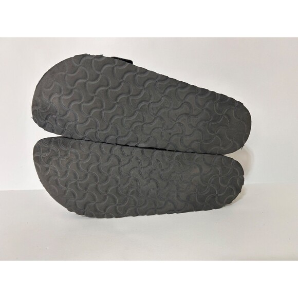 Birkenstock Black and Brown Sandals - Picture 9 of 9